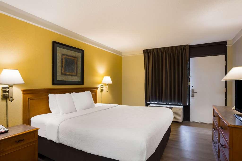 Econo Lodge Georgetown Bilik gambar